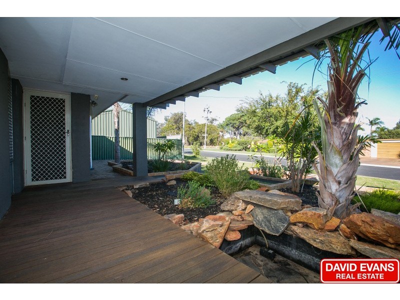 4 Wonyill Street, Wanneroo WA 6065