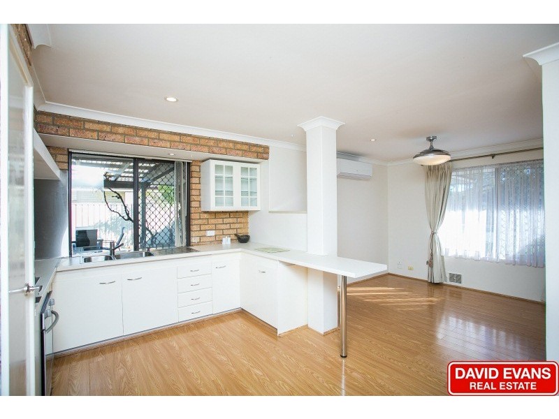 11 Aristos Way, Marangaroo WA 6064