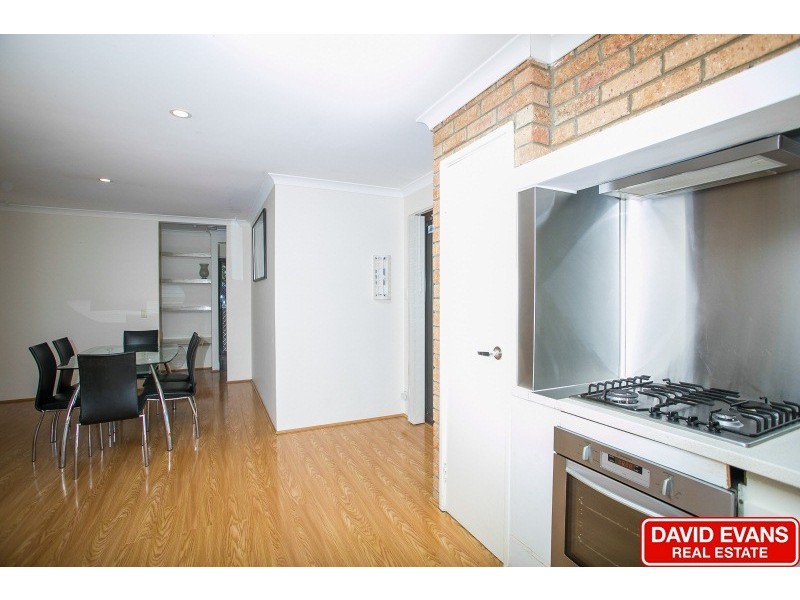 11 Aristos Way, Marangaroo WA 6064