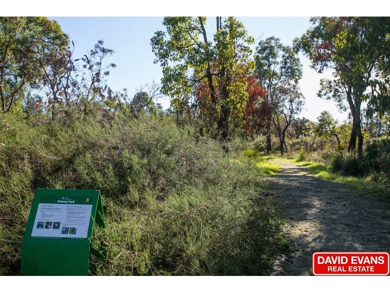 11 Aristos Way, Marangaroo WA 6064