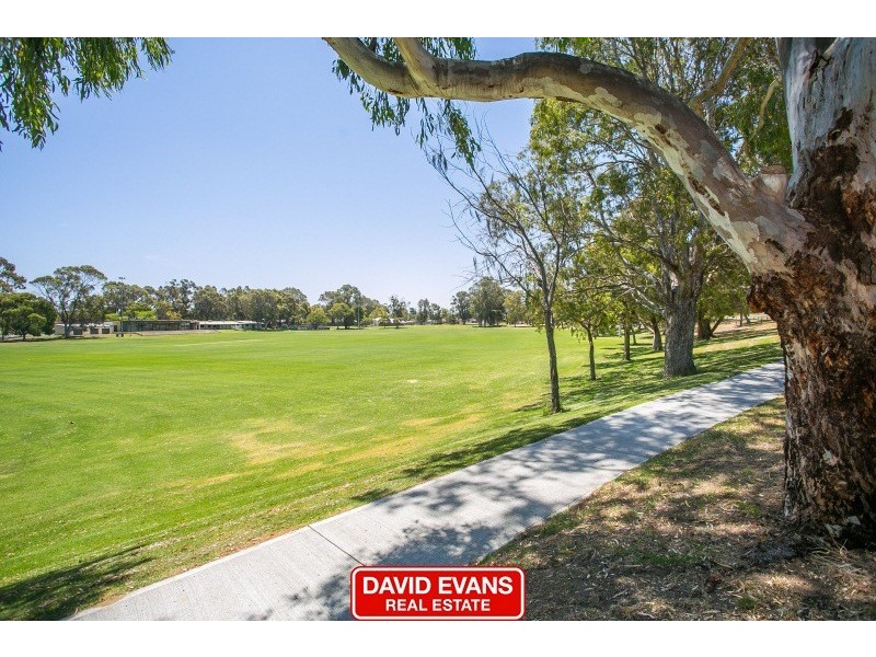 9 Alperton Court, Kingsley WA 6026