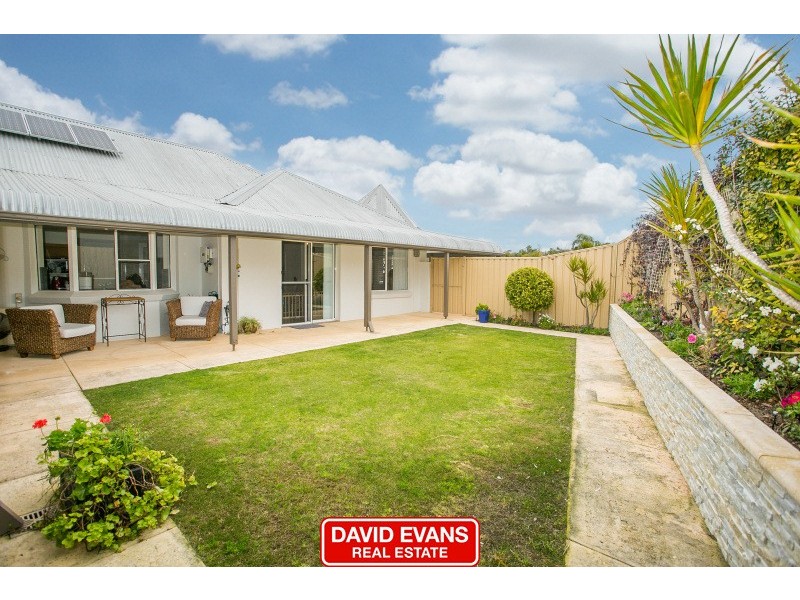 8 Cradle Close, Alexander Heights WA 6064