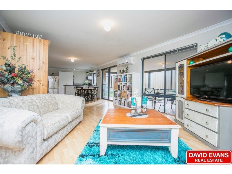 54 Harden Park Trail, Carramar WA 6031