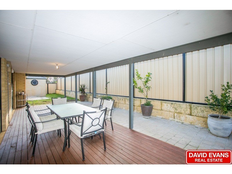 54 Harden Park Trail, Carramar WA 6031