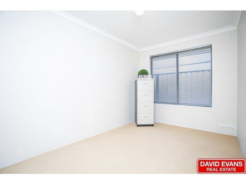 54 Harden Park Trail, Carramar WA 6031