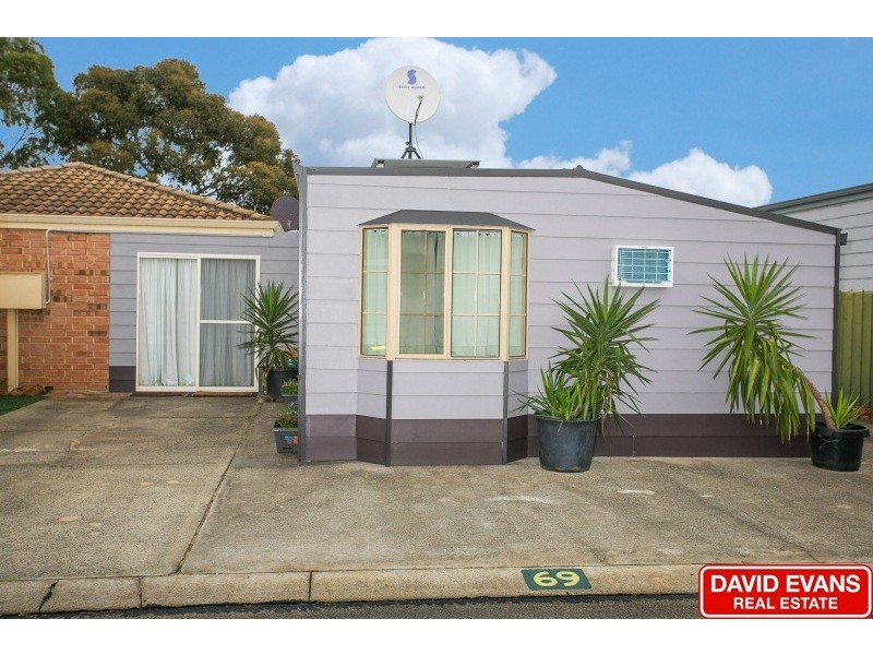 69/30 Mangano Place, Wanneroo WA 6065