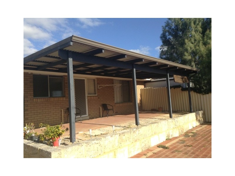 15b McWhae Road, Hillarys WA 6025