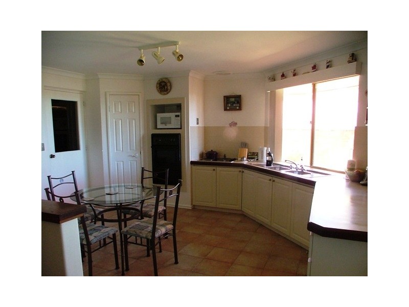 9 Canterbury Circle, Currambine WA 6028