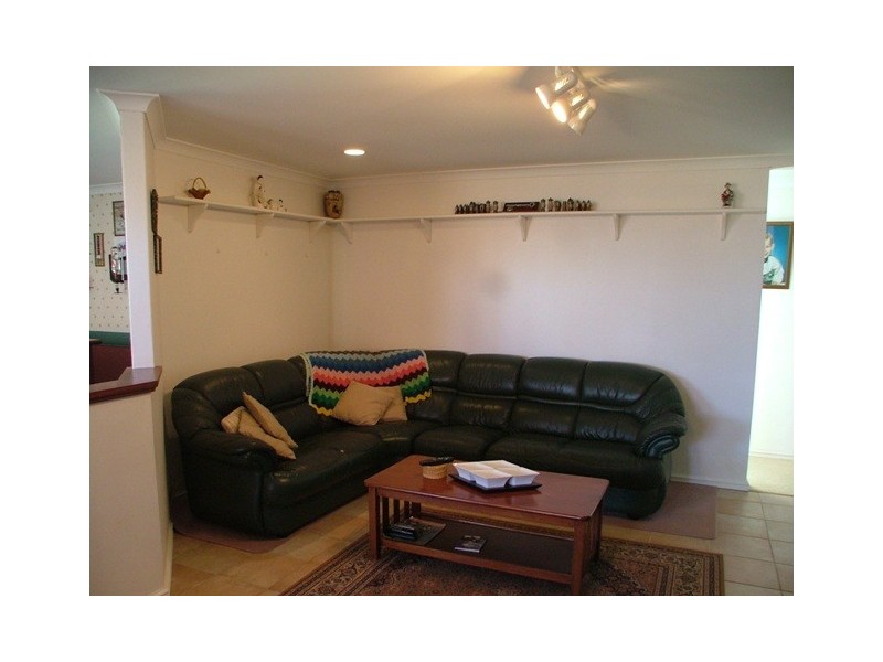 9 Canterbury Circle, Currambine WA 6028