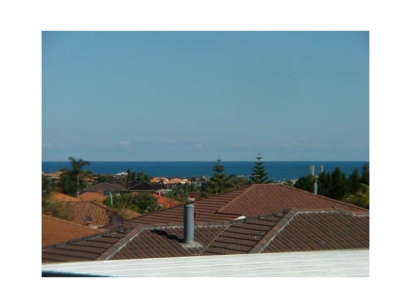 9 Canterbury Circle, Currambine WA 6028