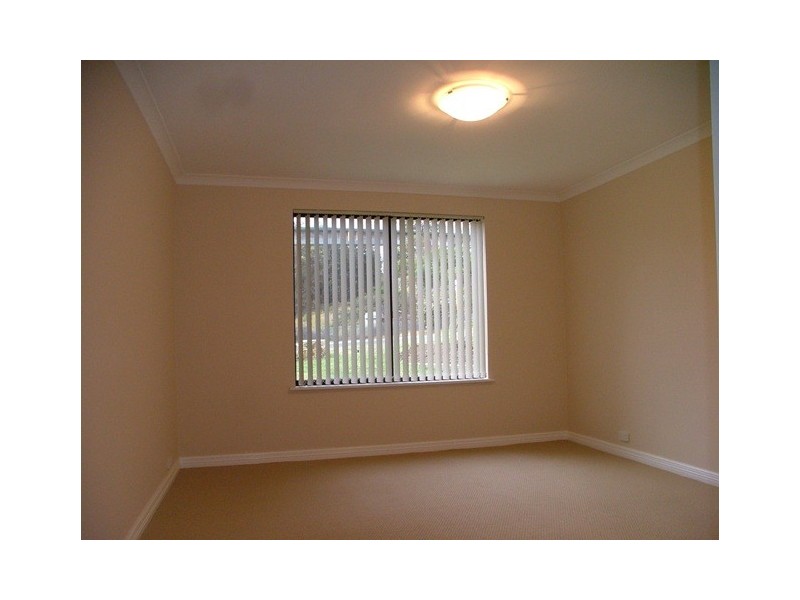 4 Arnisdale Road, Duncraig WA 6023