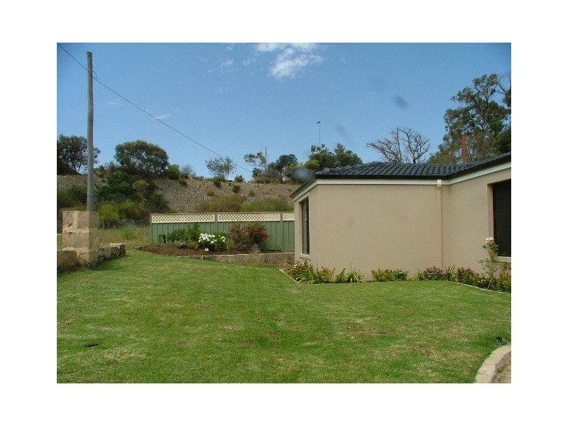 4 Arnisdale Road, Duncraig WA 6023