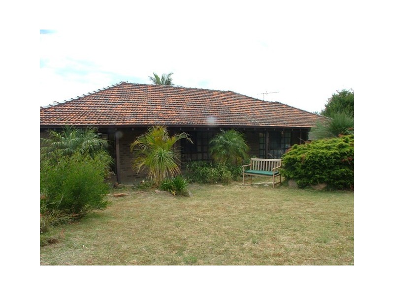 158 Moolanda Blvd, Kingsley WA 6026