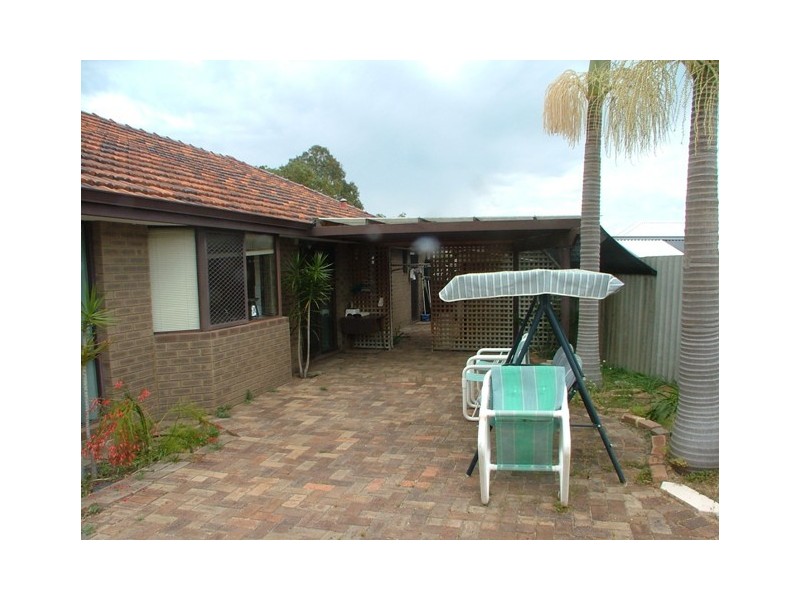 158 Moolanda Blvd, Kingsley WA 6026