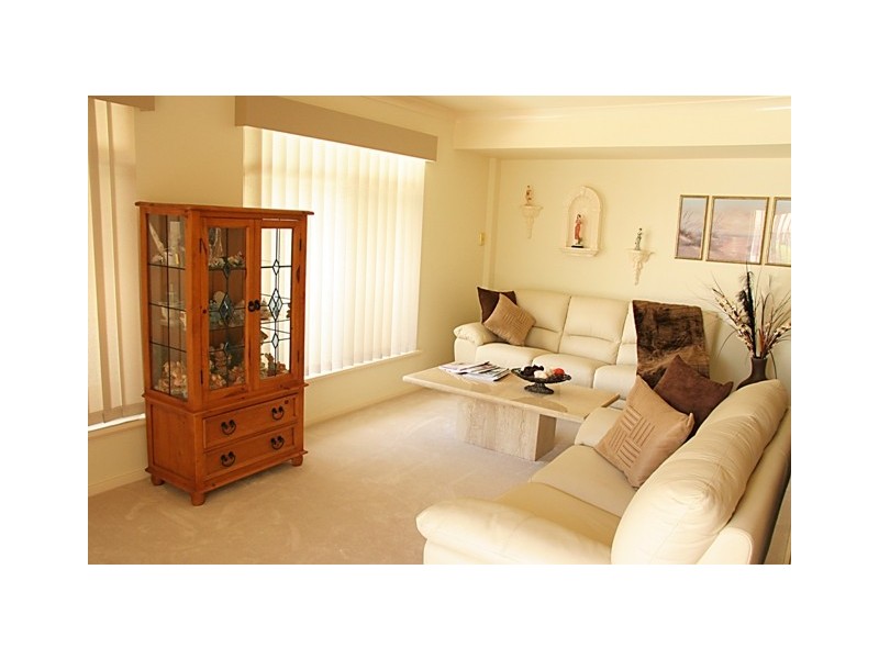 1 The Mews, Kingsley WA 6026