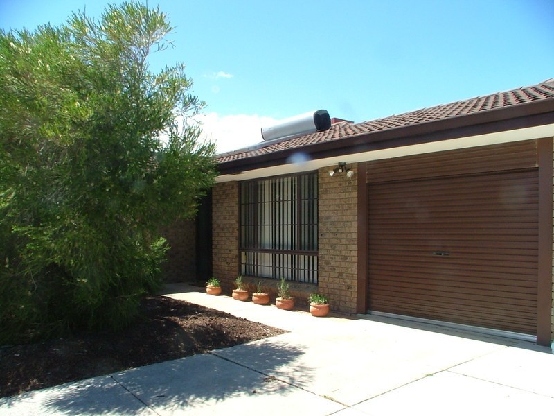 5 Carson Pl, Heathridge WA 6027