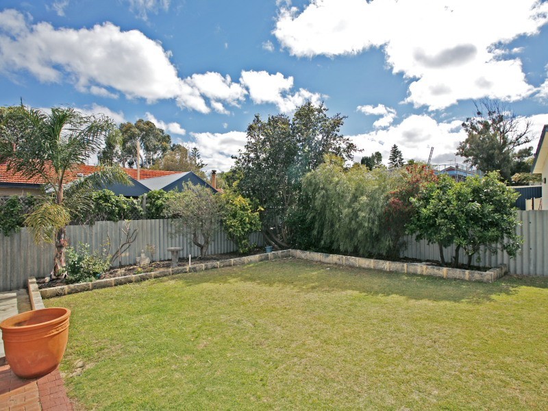 81 Warwick Road, Duncraig WA 6023