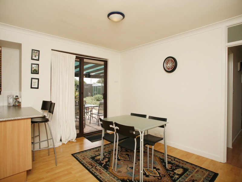 6 Richards Crescent, Craigie WA 6025