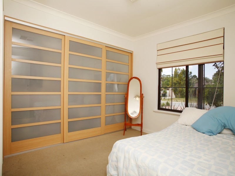 6 Richards Crescent, Craigie WA 6025