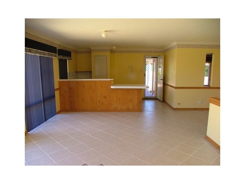 5 Nepean Rtt, Quinns Rocks WA 6030