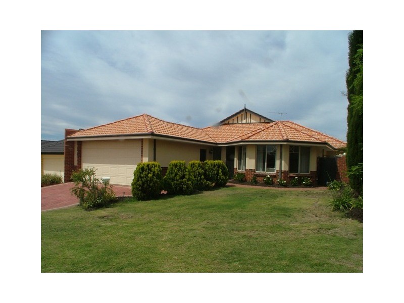 15 Voyage Road, Heathridge WA 6027