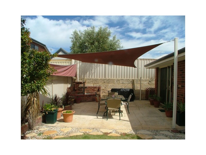 15 Voyage Road, Heathridge WA 6027