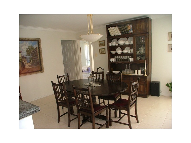 4 Bulla Place, Hillarys WA 6025