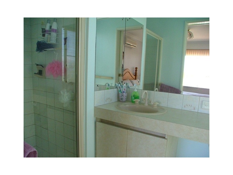 1 Chalmers Ct, Mindarie WA 6030