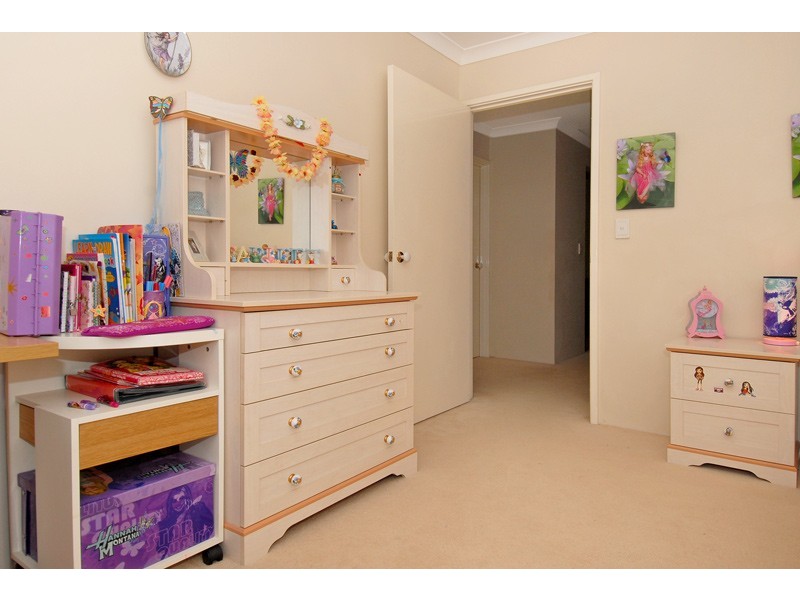 2 Oakwood Ct, Currambine WA 6028