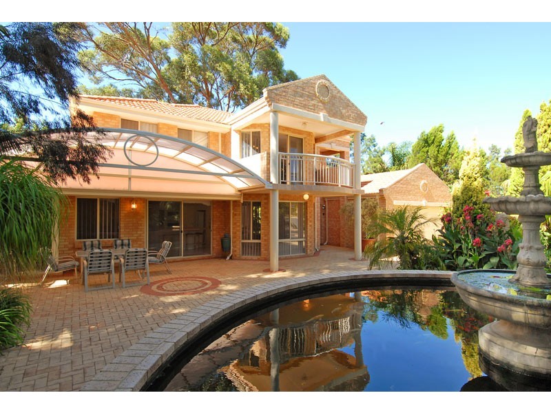 7 Cromer Grove, Kallaroo WA 6025