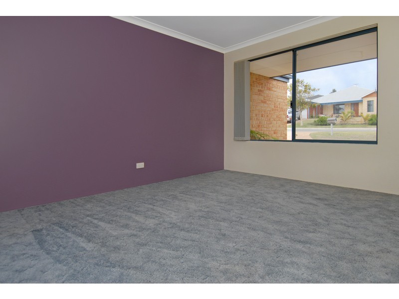 12 Mokutu Ct, Quinns Rocks WA 6030