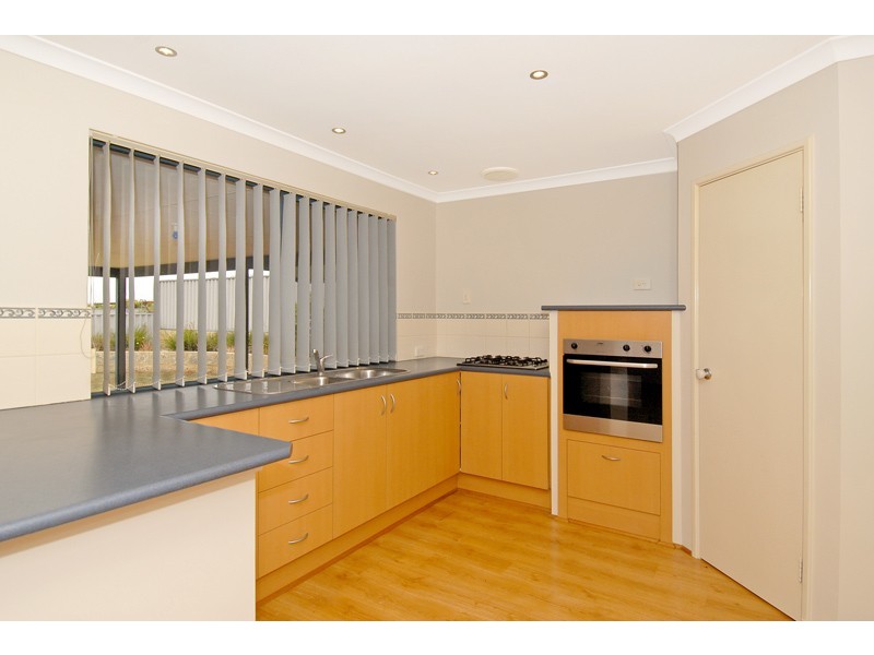 12 Mokutu Ct, Quinns Rocks WA 6030