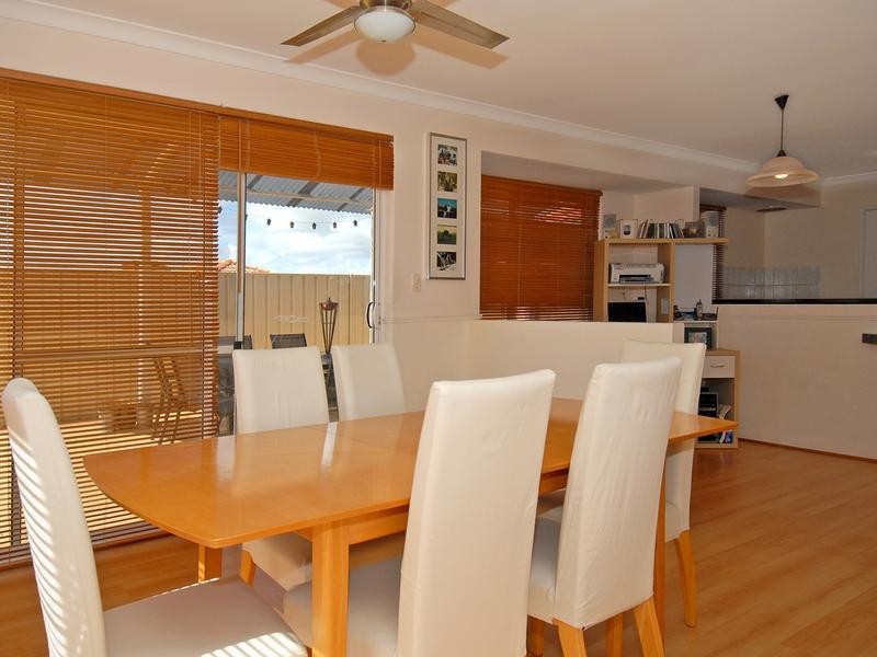 4 Annandale Circle, Kinross WA 6028