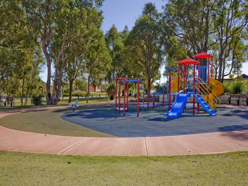 70 Conti Rd, Tapping WA 6065