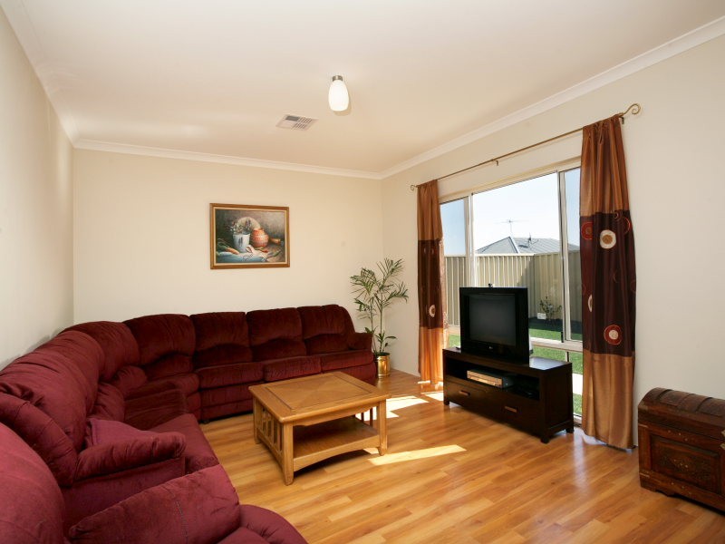 70 Conti Rd, Tapping WA 6065