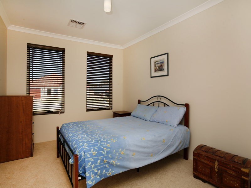 70 Conti Rd, Tapping WA 6065