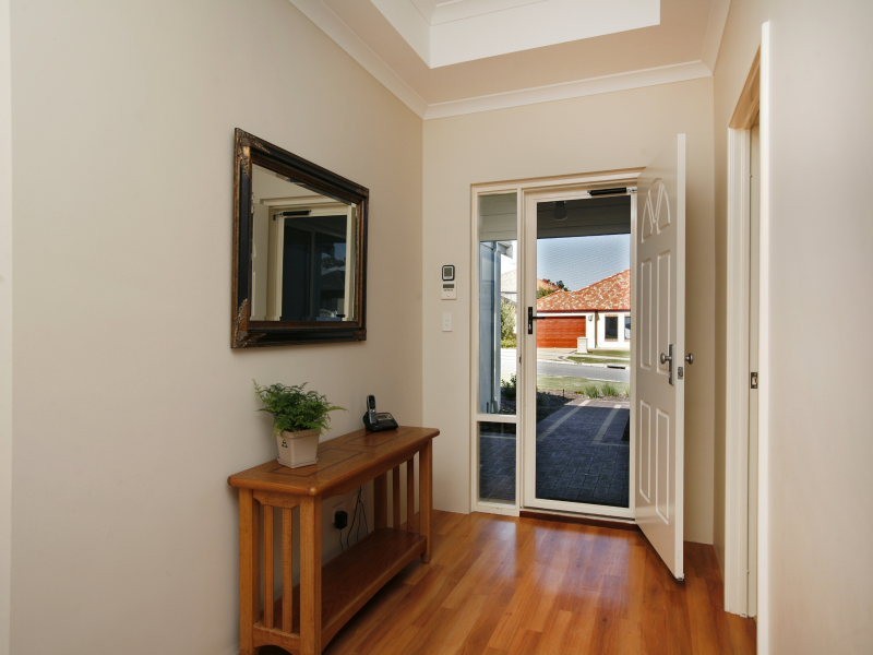 70 Conti Rd, Tapping WA 6065