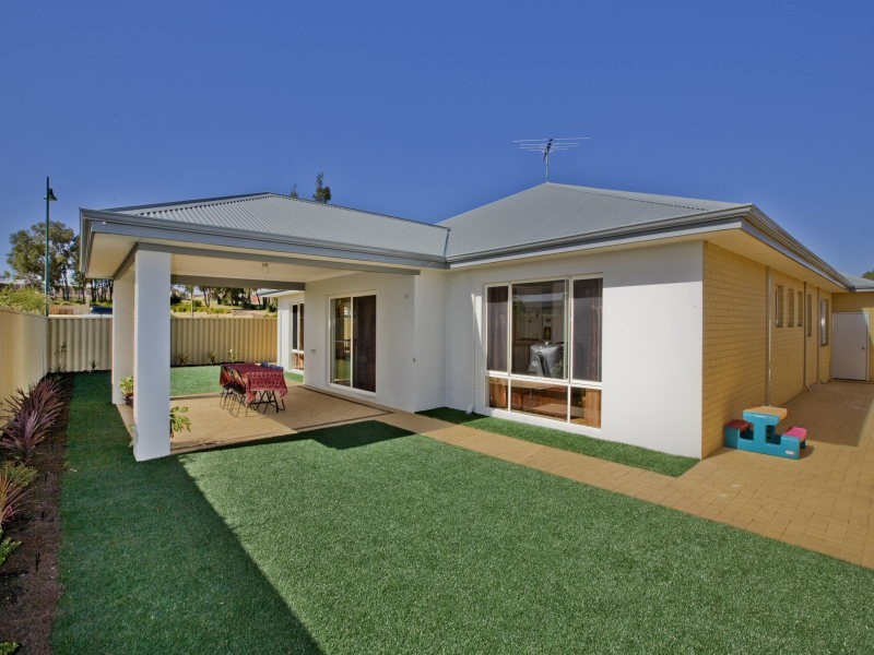 70 Conti Rd, Tapping WA 6065