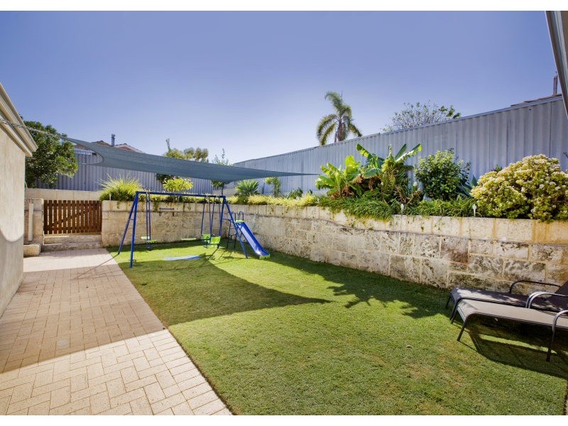 131 Giles Ave, Padbury WA 6025