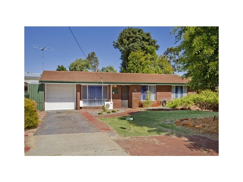 215 Camberwarra Dve, Craigie WA 6025