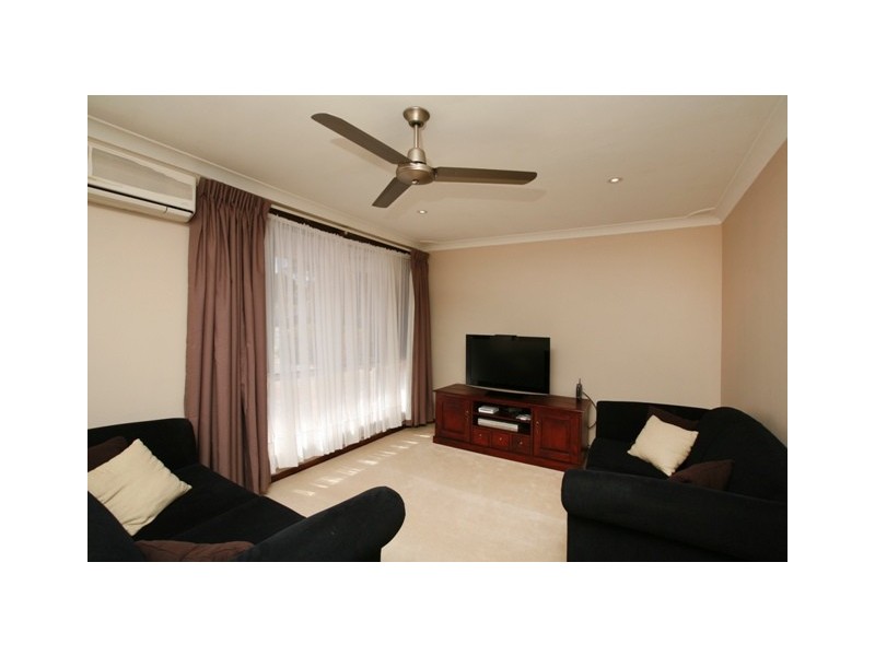 215 Camberwarra Dve, Craigie WA 6025