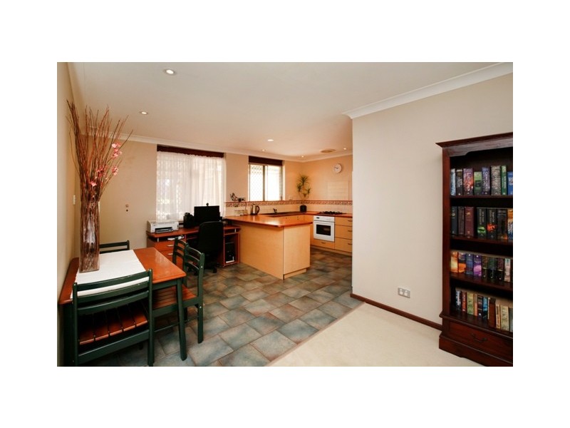 215 Camberwarra Dve, Craigie WA 6025