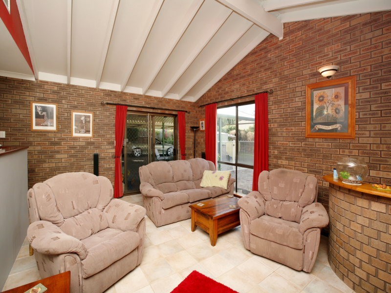 9  Nannatee Way, Wanneroo WA 6065