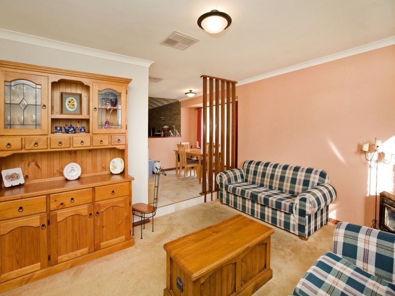 9  Nannatee Way, Wanneroo WA 6065