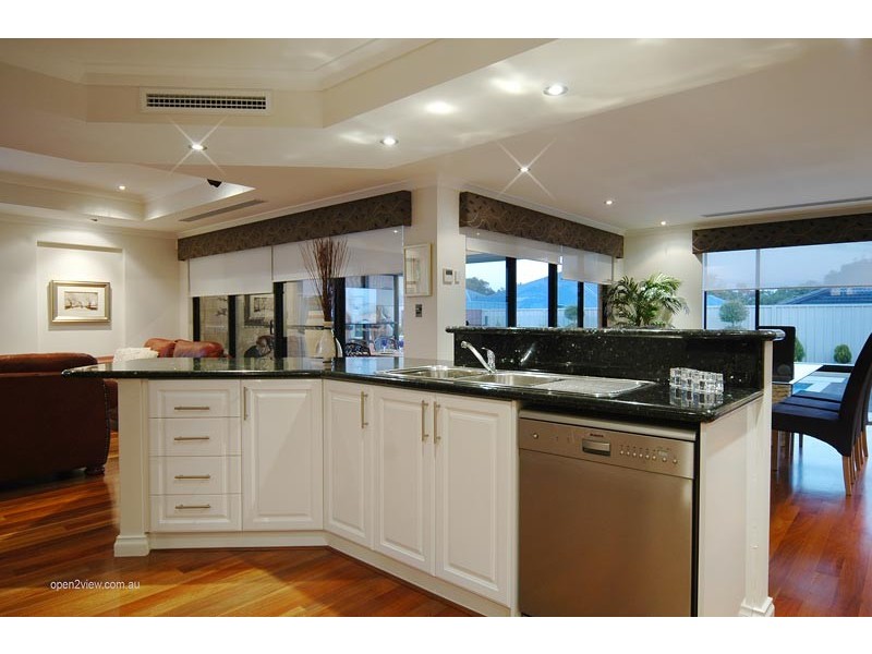 49 Kippilaw Loop, Carramar WA 6031