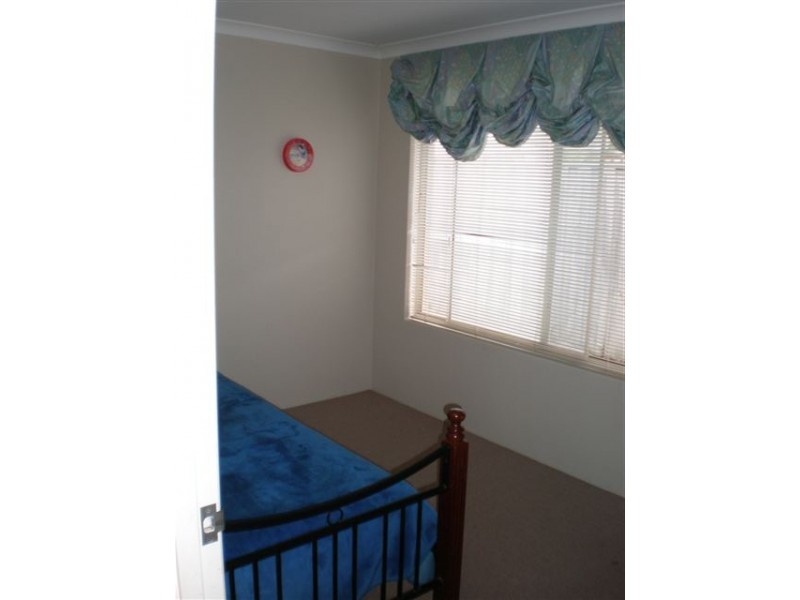 9 Caledonia Ave, Currambine WA 6028