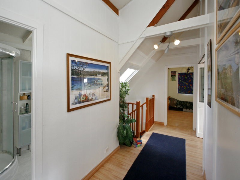 8 Webb Place, Hillarys WA 6025