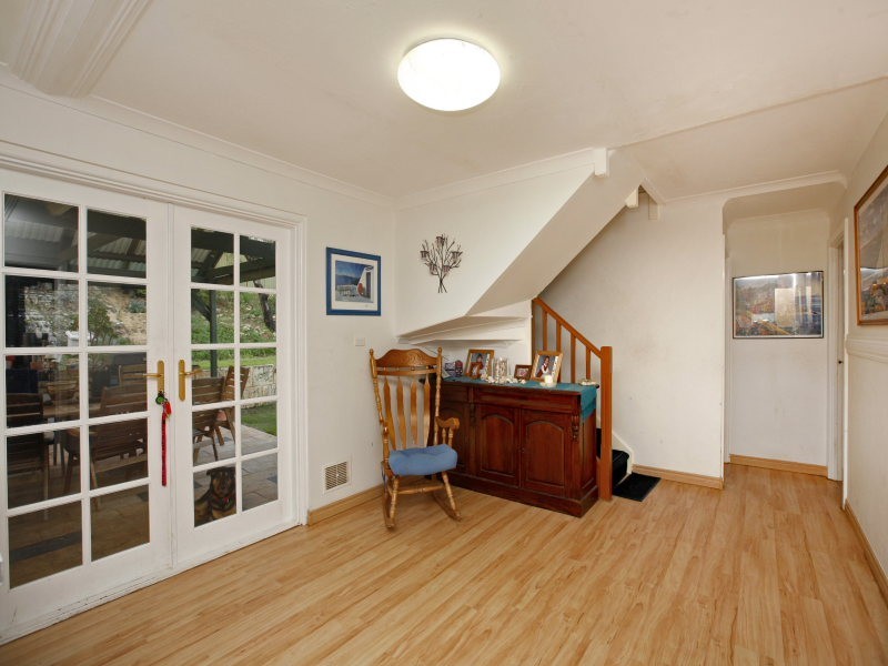 8 Webb Place, Hillarys WA 6025