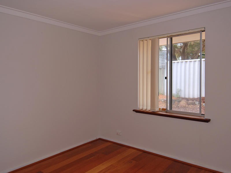 16 Culwalla Close, Kallaroo WA 6025