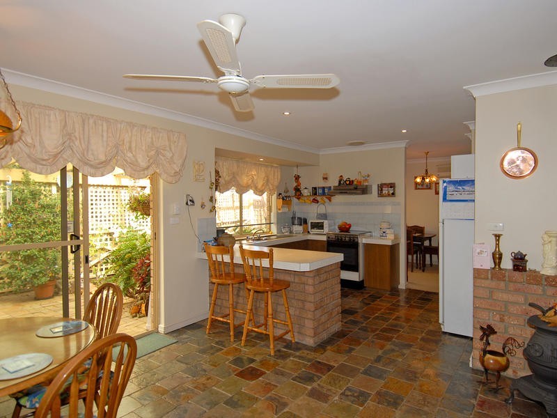 12 Tamma Court, Heathridge WA 6027